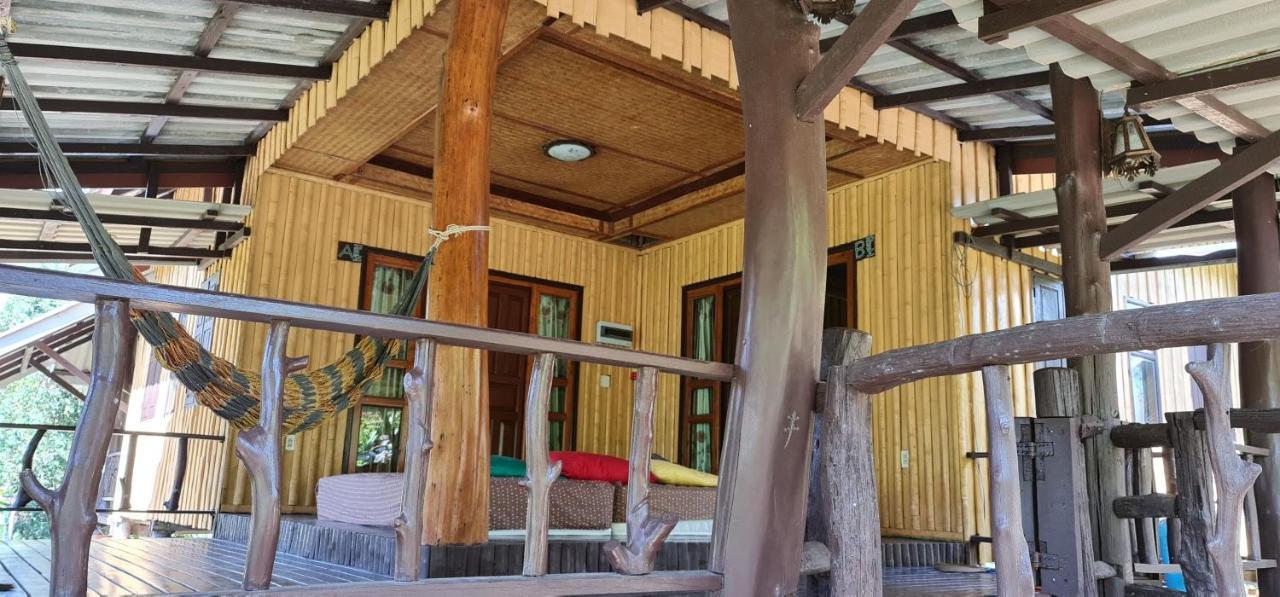 Wooden Hut Koh Kood Hotel Ko Kut Exterior photo