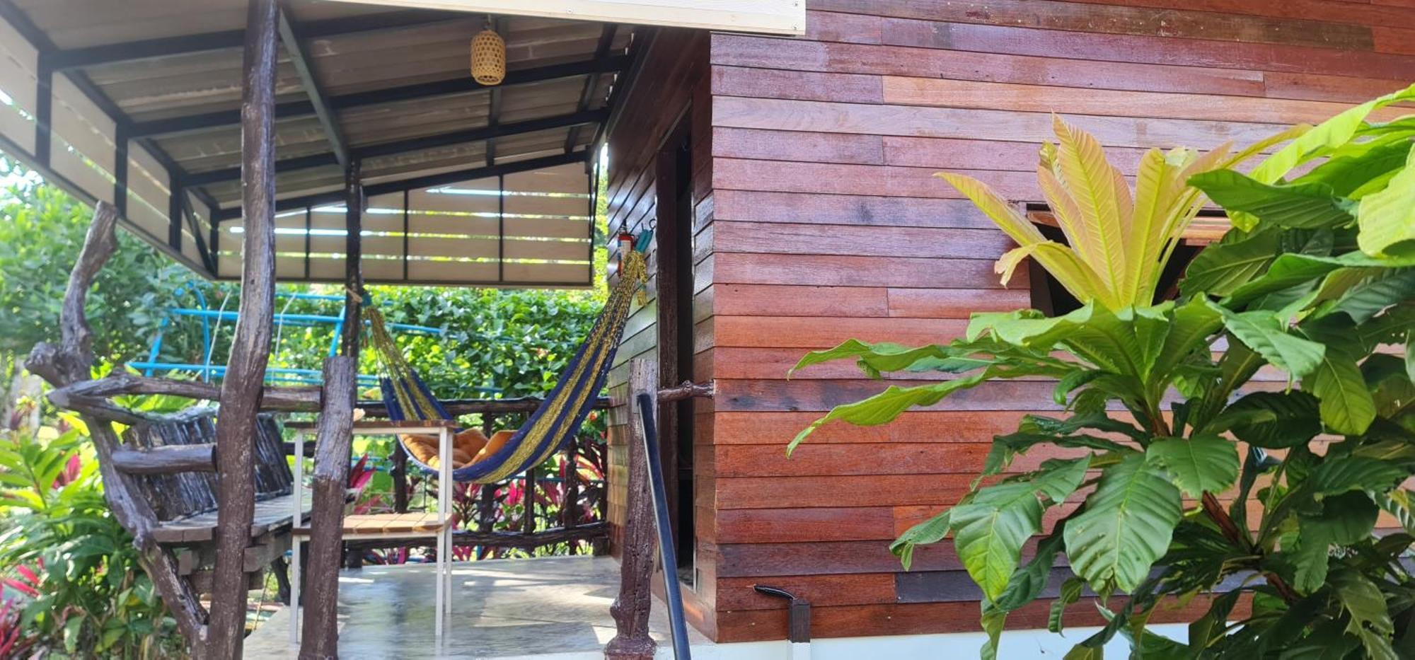 Wooden Hut Koh Kood Hotel Ko Kut Exterior photo